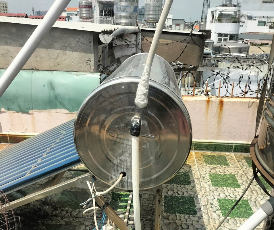 Sửa Máy Nước Nóng Năng Lượng Mặt Trời Tại Quận Gò Vấp - Điện Nước Thành Đạt