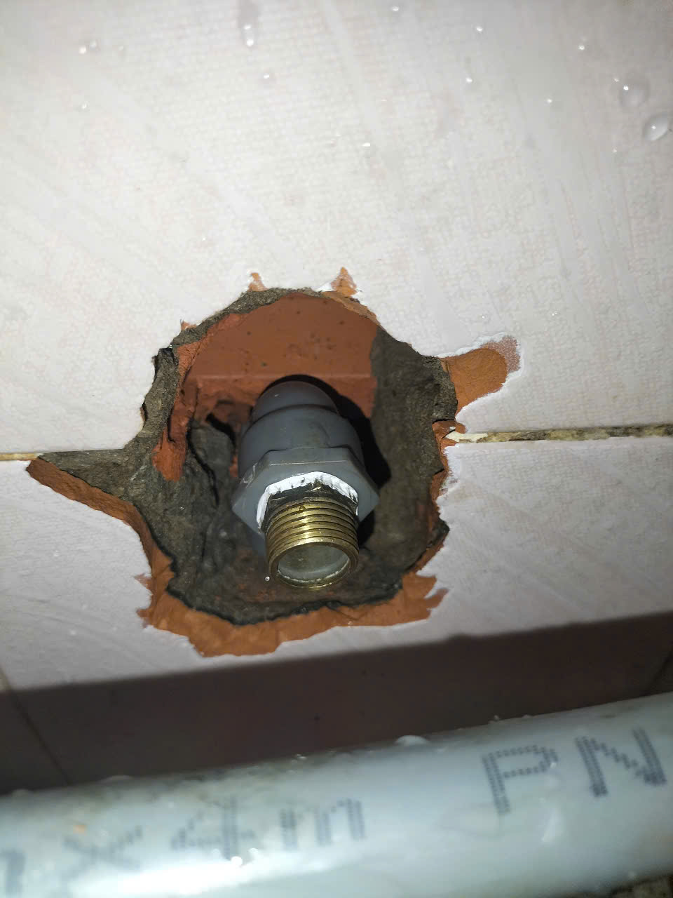 Dịch vụ thợ sửa ống nước 24/7 quận 10 - Giá Rẻ, Uy Tín, Chuyên Nghiệp! 