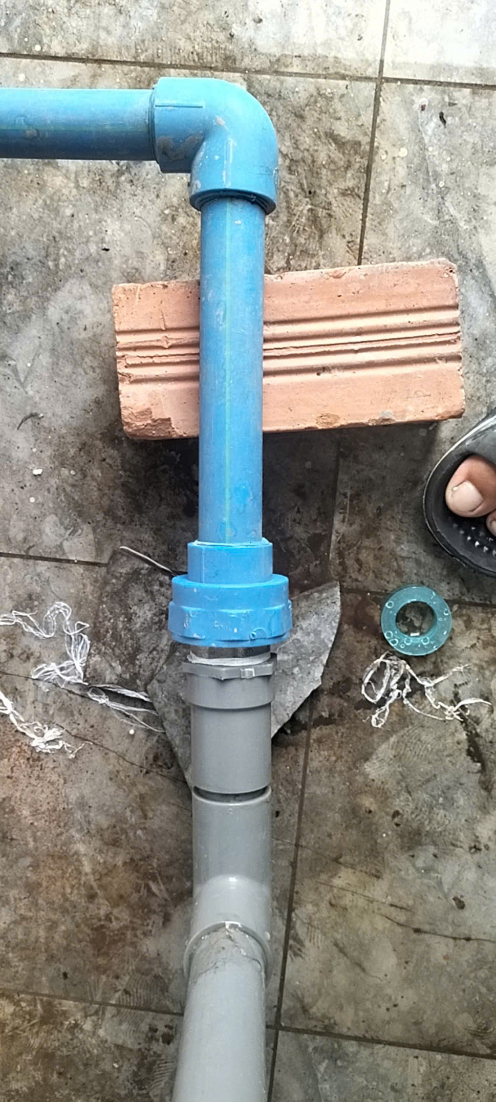 Dịch vụ sửa ống nước quận 10 uy tín – Thợ chuyên nghiệp, có mặt ngay!
