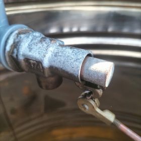 Dịch Vụ Thay Phao Điện/ Phao Cơ Bồn Nước Tại Nhà TPHCM - Bảng Giá Sửa Phao Bồn Nước [ NĂM 2025]