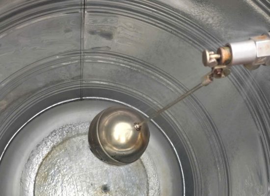 Dịch Vụ Thay Phao Điện/Phao Cơ Bồn Nước