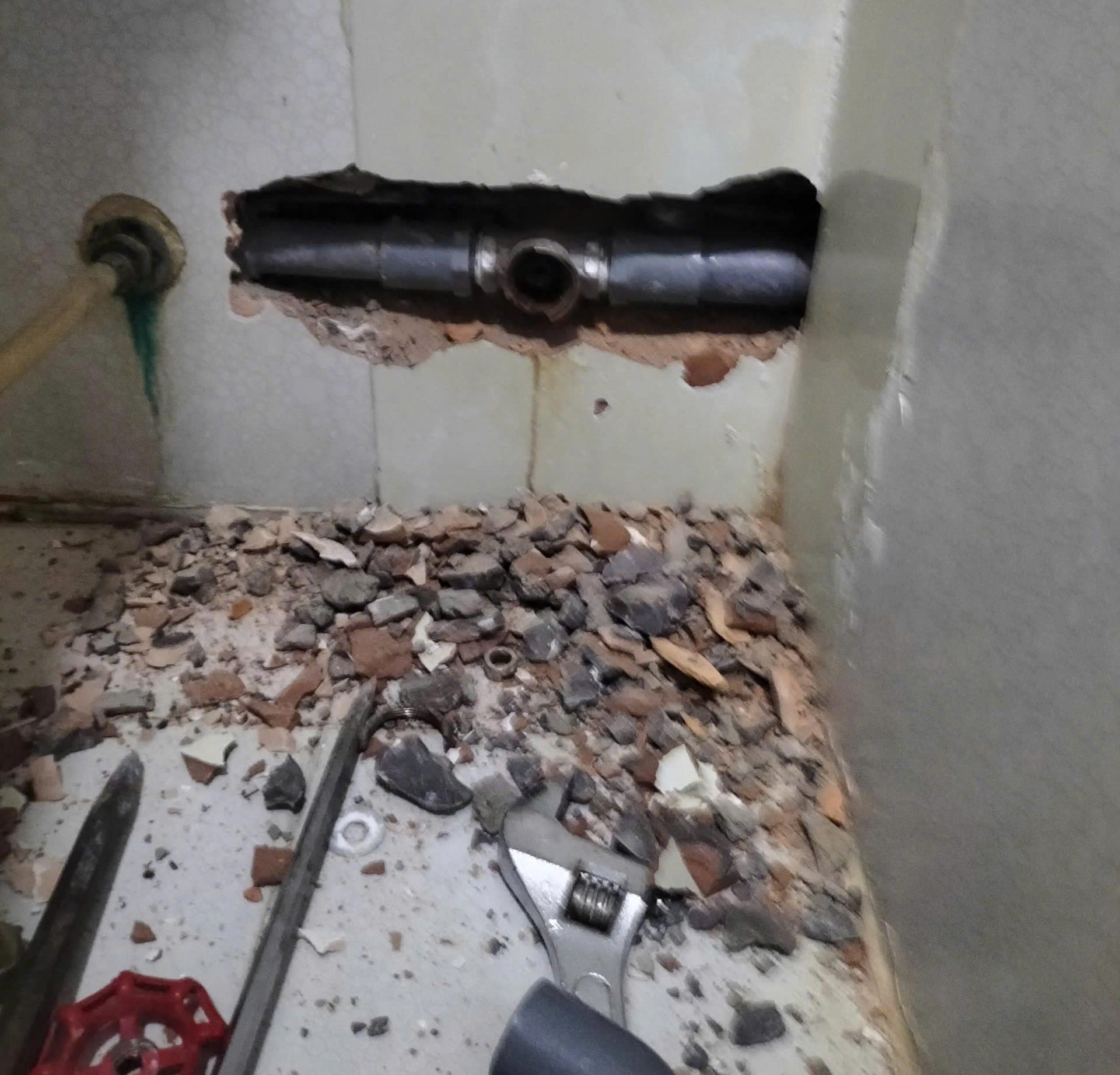 Sửa ống nước tại Quận Tân Bình – Dịch vụ nhanh chóng, uy tín, giá tốt!