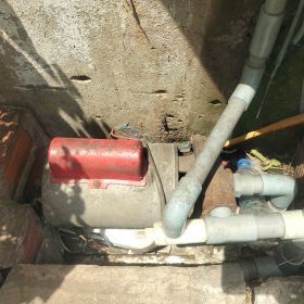Thợ Sửa Máy Bơm Không Lên Nước Tại Nhà Các Quận Ở TPHCM