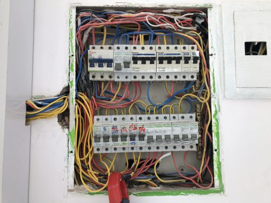 Hướng Dẫn Cách Chọn CB (APTOMAT) Cho Hộ Gia Đình Chính Xác Nhất