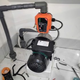 Lắp Đặt Máy Bơm Tăng Áp Điện Tử Tại Quận 5 - Uy Tín, Chất Lượng