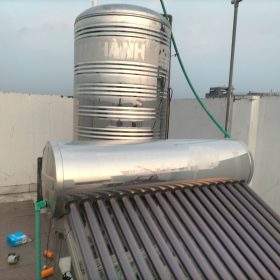 Thợ Sửa Máy Nước Nóng Năng Lượng Mặt Trời Tại Quận 10 - Uy Tín, Giá Rẻ