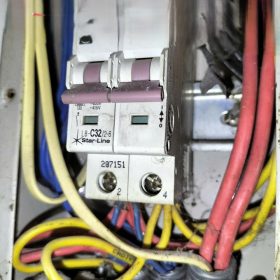 Dịch Vụ Sửa Điện Chập Tại Quận 8 - Nhanh Chóng, Gọi Ngay 039 328 7336!