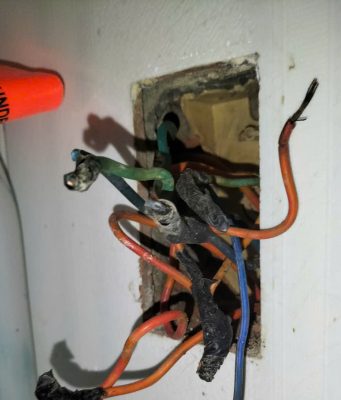 Thợ Sửa Điện Tại Quận 7 - Uy Tín, Gọi Ngay - 039 328 7336