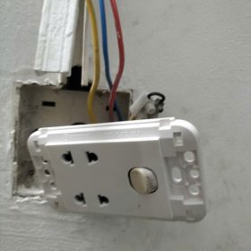 Thợ Sửa Điện Chập Tại Quận 3 Giá Rẻ - Uy Tín [Xử Lý Nhanh 15P]