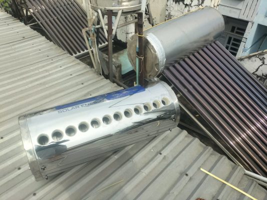 Dịch Vụ Thay Bình Bảo Ôn Máy NLMT Tại Các Quận Ở TPHCM - 039 328 7336