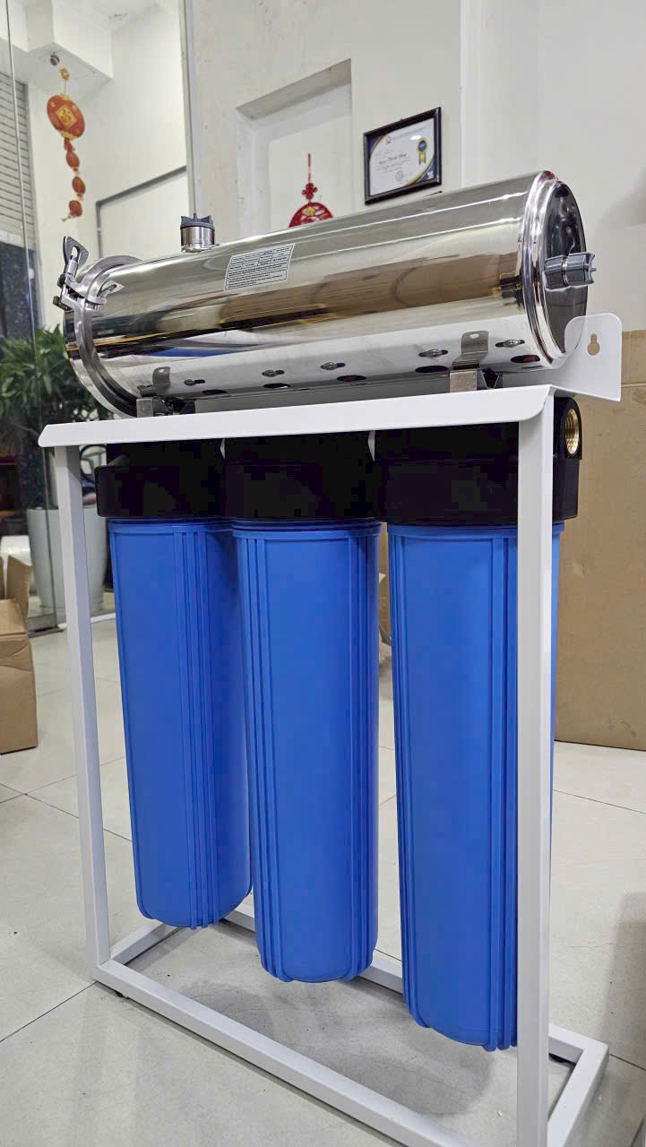 z7351847743142_e25033c100a82ab9f42c4eabd2efab30 Bộ Lọc Tổng Đầu Nguồn Gia Đình: Khử Mùi CLO, Lọc Sạch Phèn Và Kim Loại Nặng