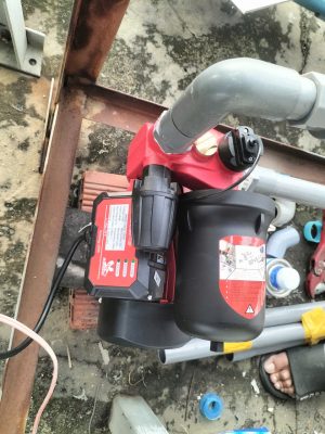 Lắp Đặt Máy Bơm Tăng Áp Điện Tử Tại Quận 9 | Uy Tín – Giá Tốt!