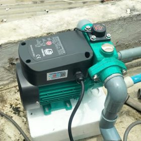Lắp Đặt Máy Bơm Tăng Áp Điện Tử Tại Quận 4 | Uy Tín – Giá Tốt – Bảo Hành Dài Hạn