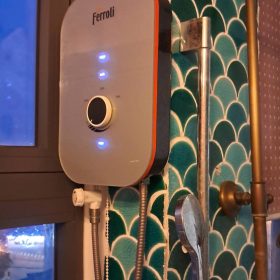 Dịch Vụ Lắp Đặt Máy Nước Nóng Tại Nhà Ở Tp. Hcm | Nhanh – An Toàn – Giá Tốt