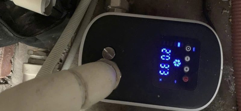 Máy Bơm Tăng Áp Biến Tần SORENTO STI-300